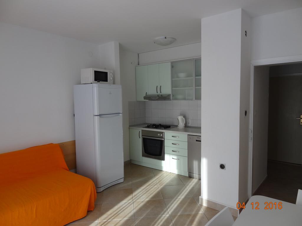 Holiday House Zorra Zivogosce Exterior photo