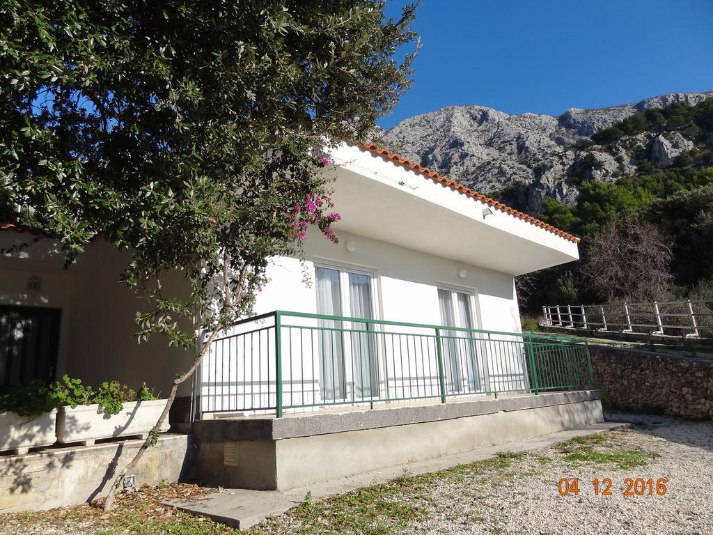 Holiday House Zorra Zivogosce Exterior photo